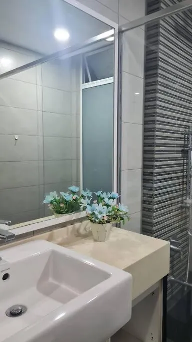 Cozy Studio Family Lake View Setapak Central Mall Kuala Lumpur